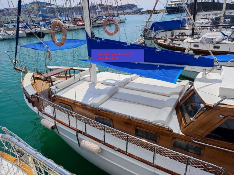 Yacht charter Kusadasi - costume 50 on SamBoat