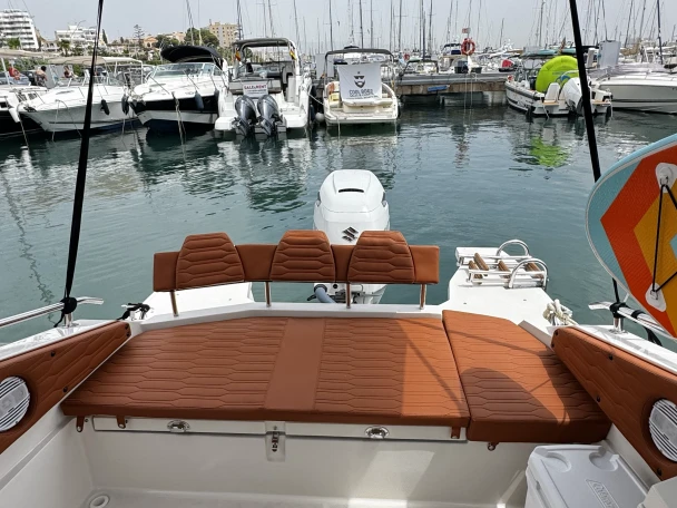 Motorboat hire in Palma de Mallorca - Trimarchi DYLET 85