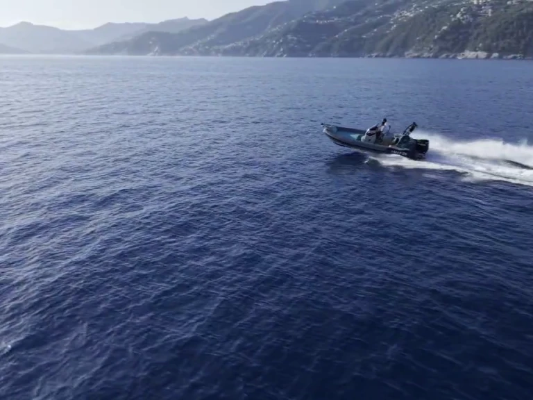 Hire RIB with or without skipper bluerib Chiavari