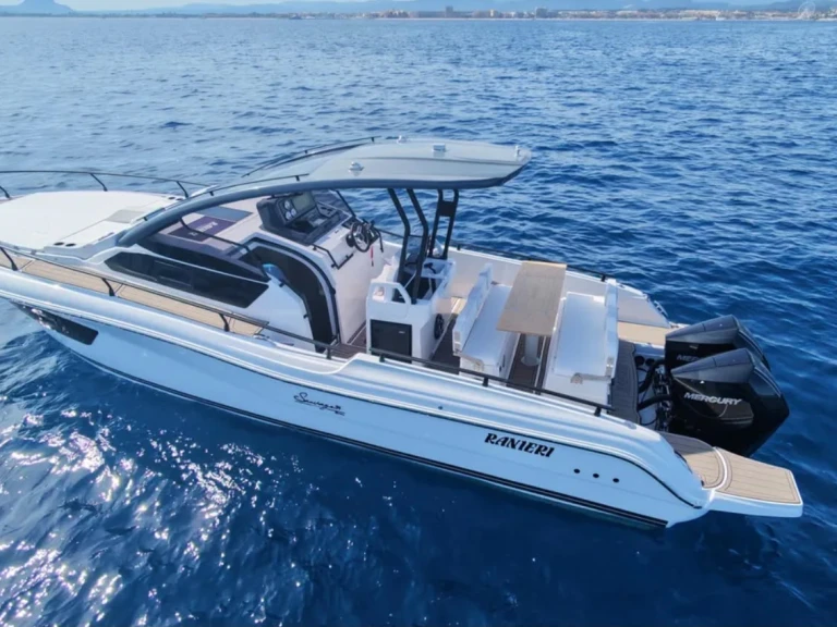 Yacht hire Castellammare di Stabia cheap sauvage 34 