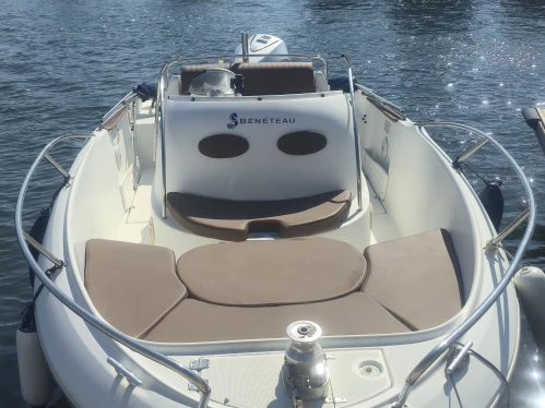Yacht hire Ayguade-Ceinturon cheap Flyer 650 Open