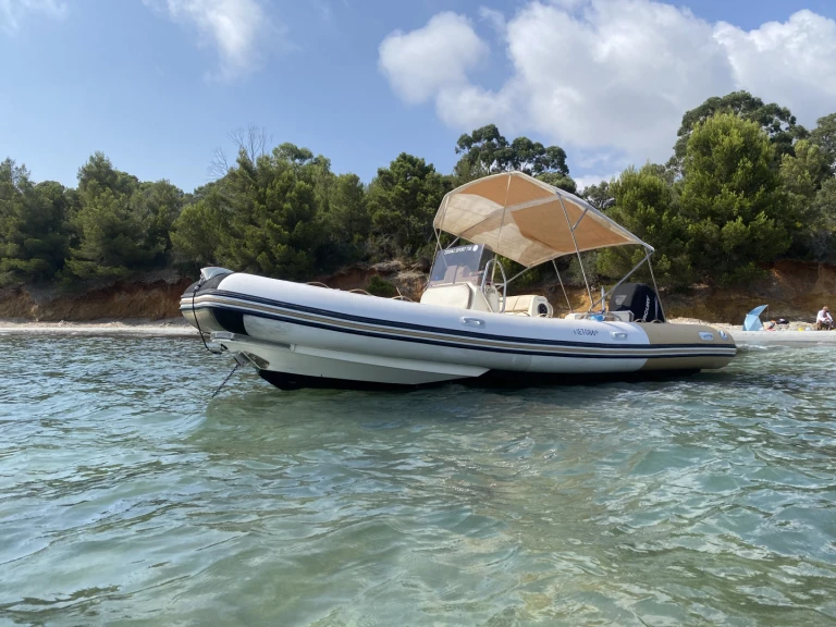 Yacht hire Mauguio cheap Lomac 790 IN