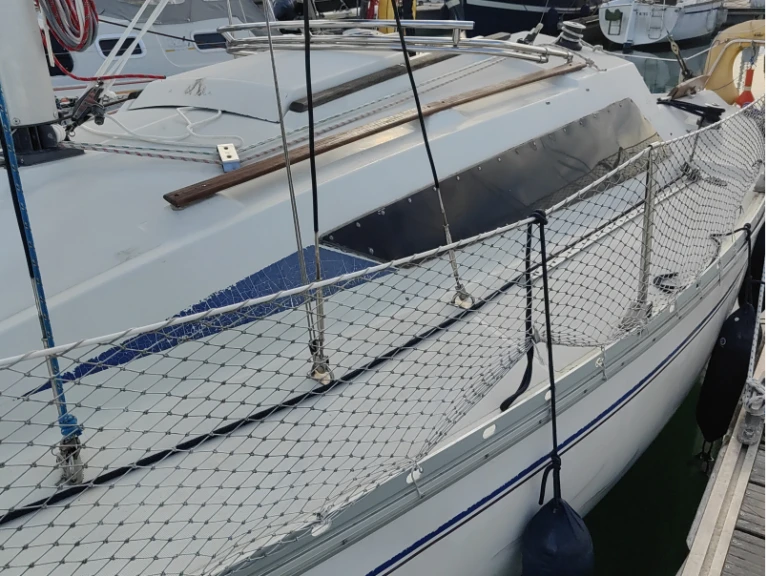 Sailboat hire in La Rochelle - Jeanneau Eolia