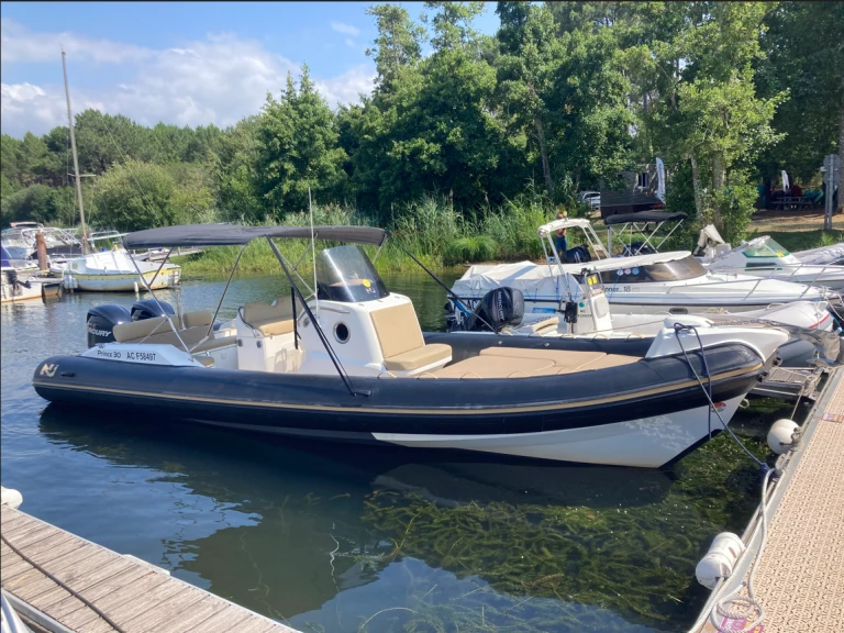 Hire RIB Nuova Jolly with a boat licence