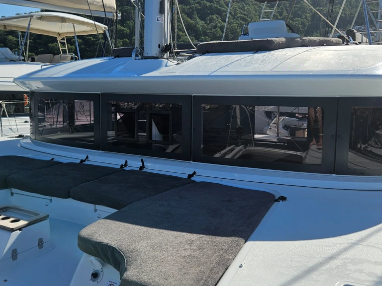 Hire Catamaran with or without skipper Lagoon Fethiye