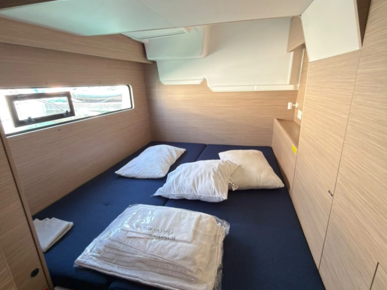 Hire Catamaran with or without skipper Lagoon Furnari
