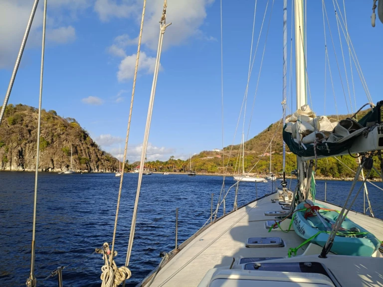 Hire Sailboat Southern Wind with a boat licence