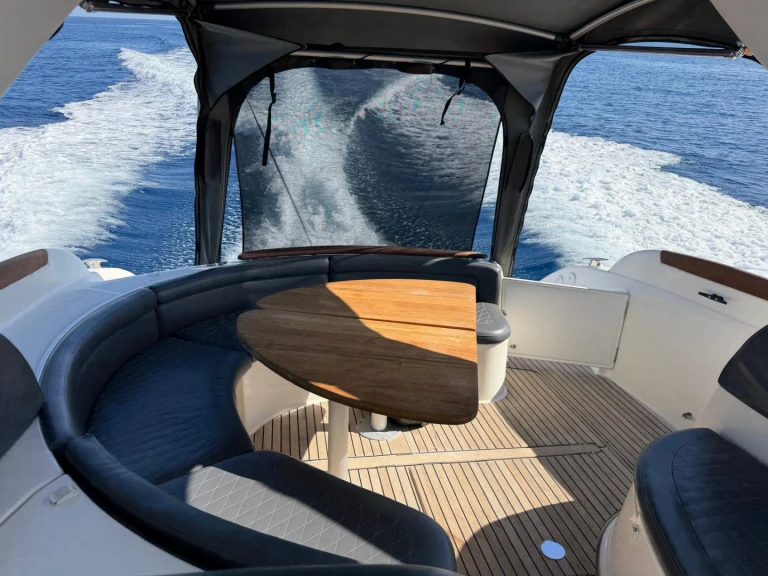 Charter a Jeanneau Prestige 34 Open in Beaulieu-sur-Mer on Samboat