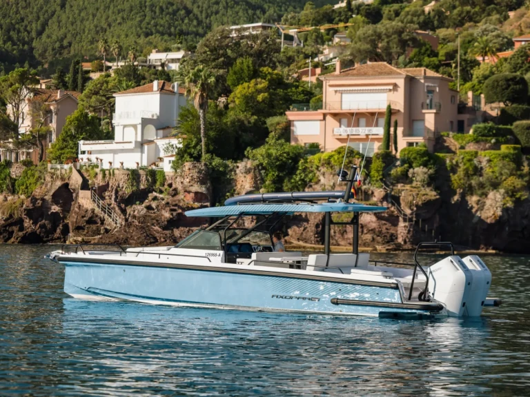 Charter a Axopar Axopar 37 Sun-Top in Port de Cap d'Ail on Samboat