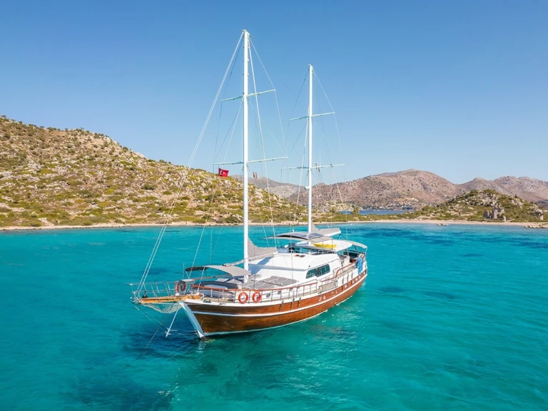Yacht hire Marmaris cheap Custom made