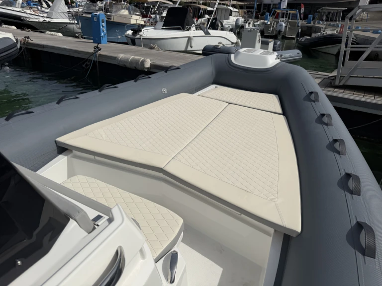 Yacht hire Porto Pollo cheap MAR SEA 180