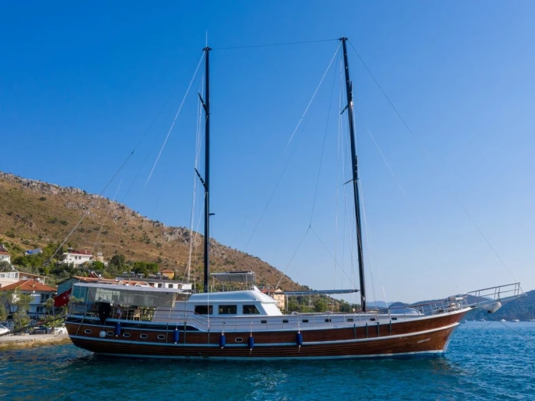 Charter a Custom Made Custom made in Bodrum on Samboat