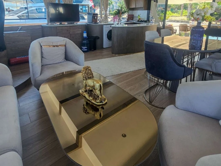 Luxury Yacht to hire Göcek at the best price