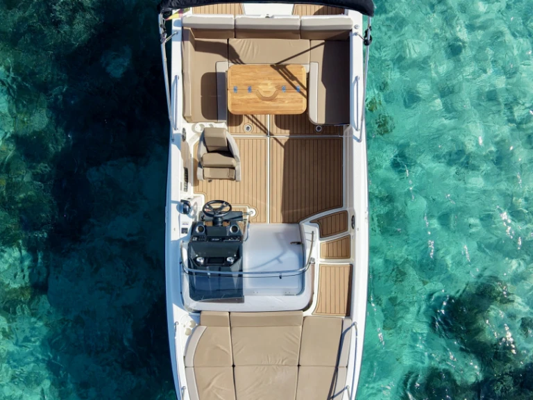 Hire Motorboat with or without skipper Quicksilver Marina Ibiza