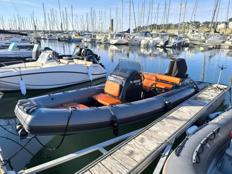 RIB hire in Trébeurden - Brig Eagle 6.7
