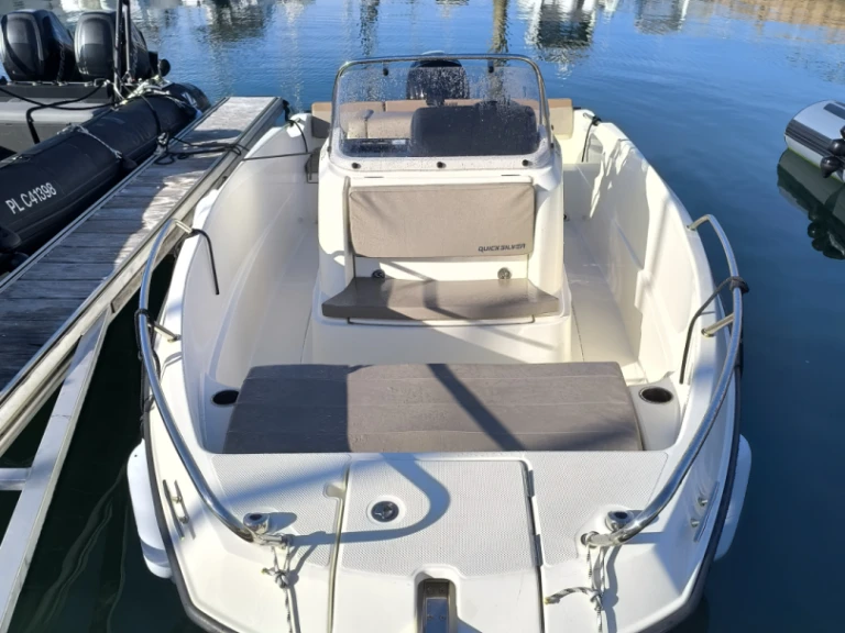 Motorboat hire in Trébeurden - Quicksilver Activ 555 Open