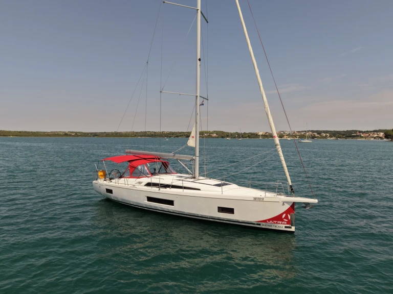 Bénéteau Oceanis 46.1 charter bareboat or skippered in  Pomer