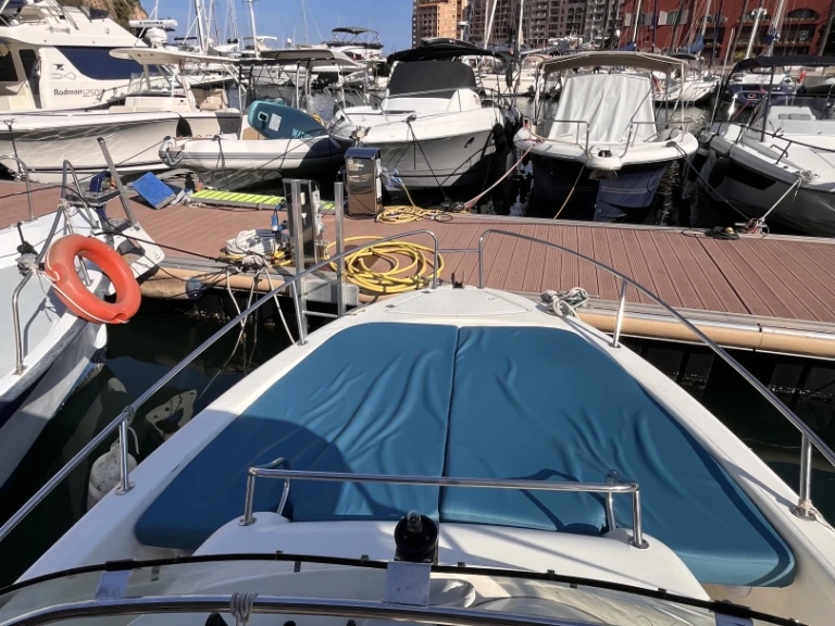 Hire a Kelt Azura 650 WA La Condamine