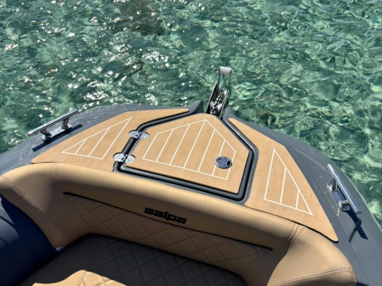 Motorboat to hire Port d'Alcudia at the best price
