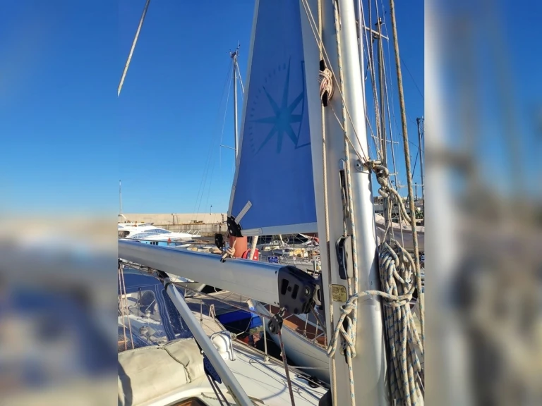 Sailboat to hire Göcek at the best price