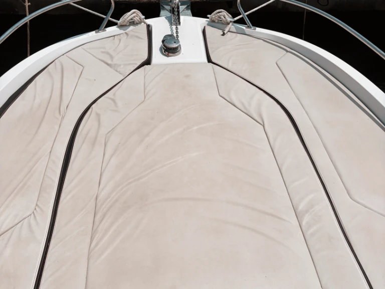Motorboat to hire Sainte-Maxime at the best price