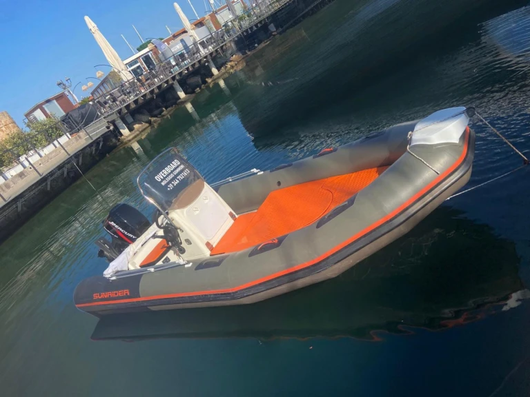Hire RIB Zodiac with a boat licence