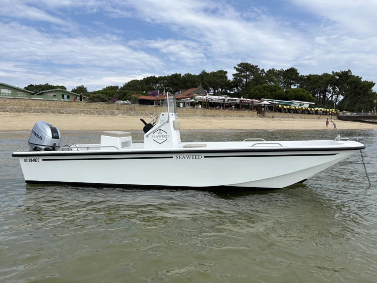 Cn-Cap-Ferret Seaweed charter bareboat or skippered in  Lège-Cap-Ferret