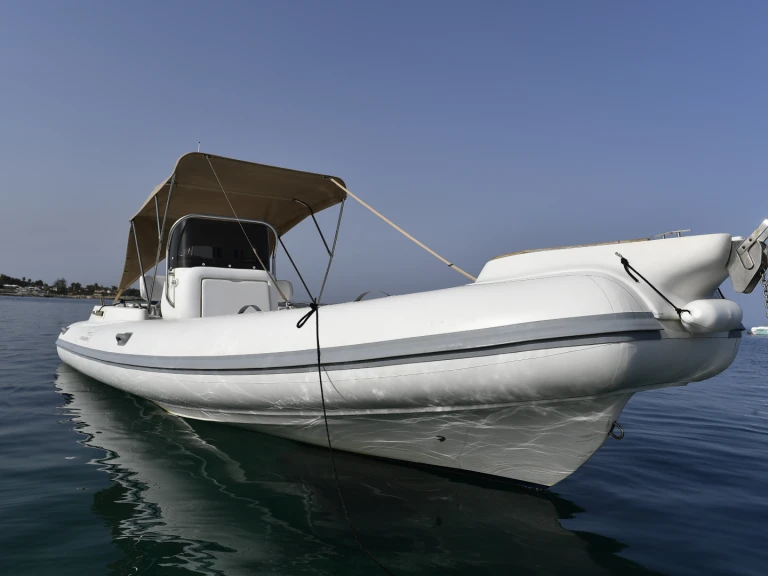 RIB to hire Siracusa at the best price