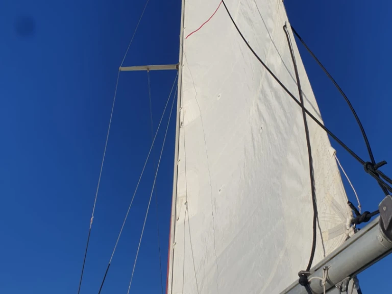 Hire Sailboat with or without skipper Jeanneau La Trinité-sur-Mer