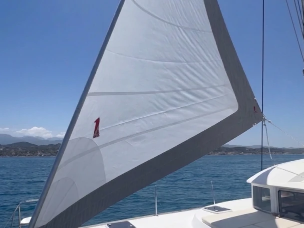 Sailboat hire in Chania - Lagoon Lagoon 380