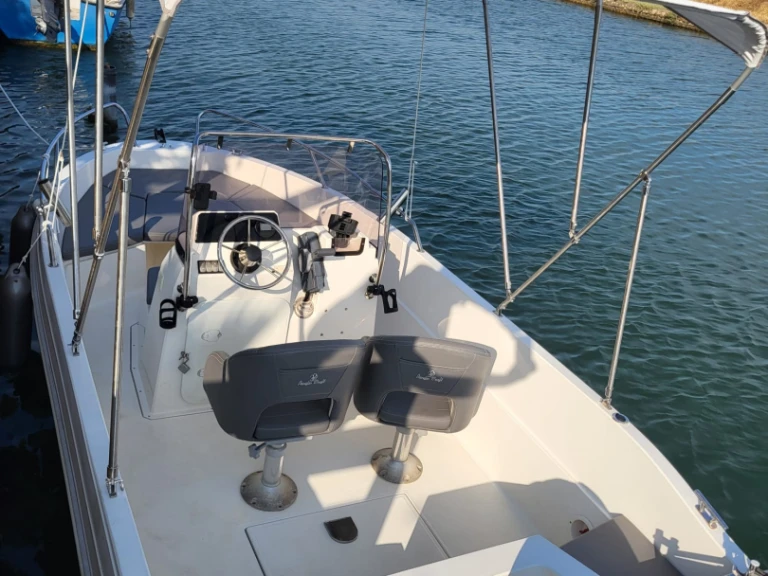 Pacific Craft Pacific Craft 500 Open charter bareboat or skippered in  Palavas-les-Flots
