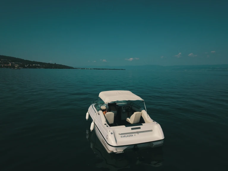 Yacht hire Évian-les-Bains cheap Crownline 210 CCR