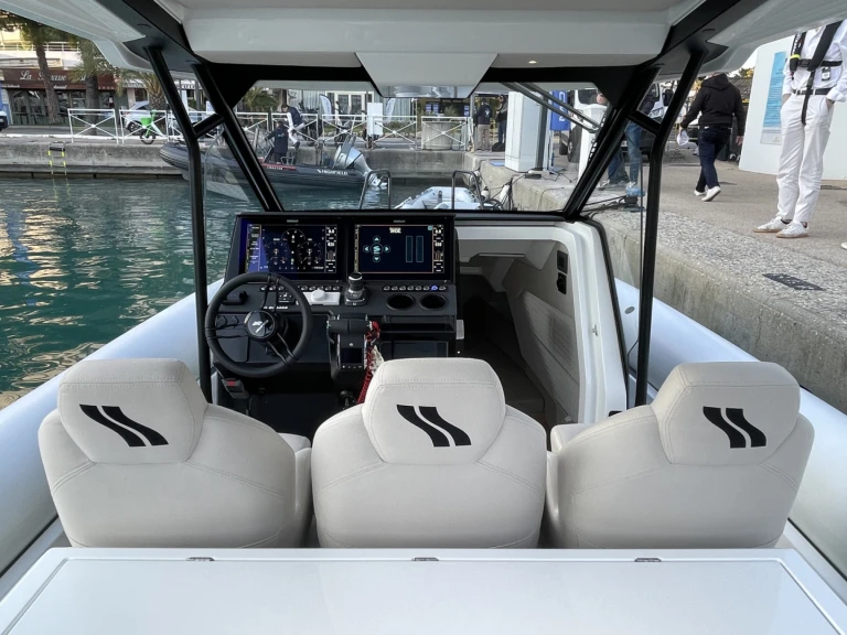 Yacht charter La Trinité-sur-Mer - Highfield ADV9 on SamBoat