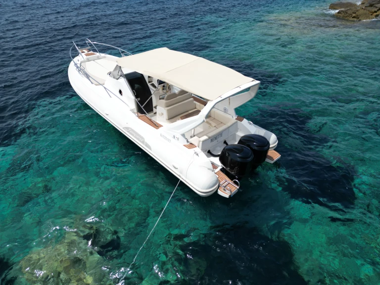 Yacht hire Porto-Vecchio cheap Tempest 1000 WA
