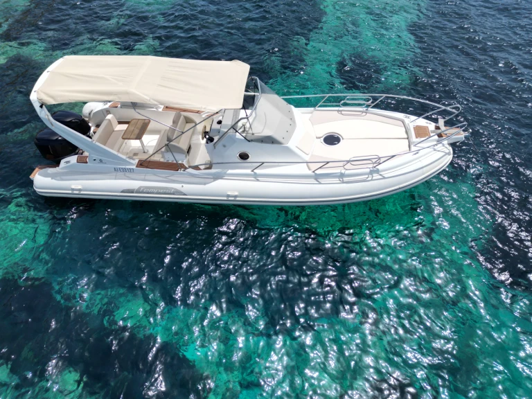 Hire RIB with or without skipper Capelli Porto-Vecchio