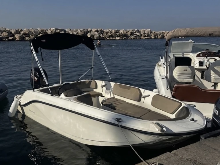 Quicksilver 475 Axess charter bareboat or skippered in  Marseille