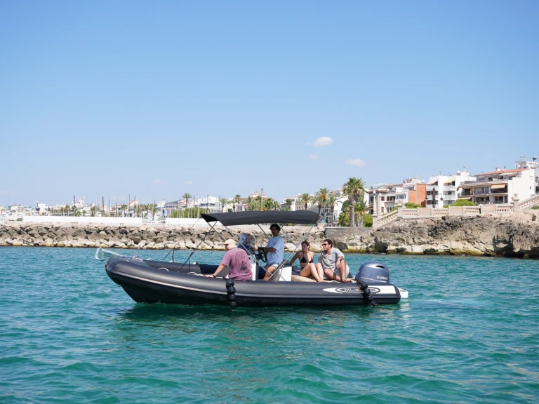 Hire a Maestrale Fun 650 Port de Sitges Aiguadolç