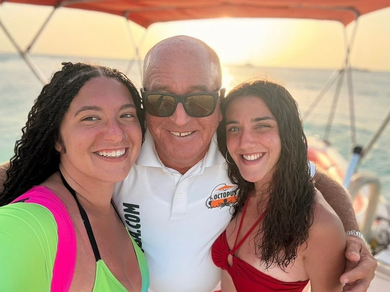 Hire Motorboat with or without skipper Custom Made Aruba
