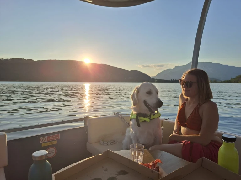 Yacht hire France cheap 580