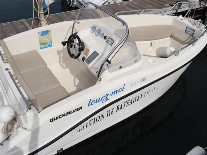 Motorboat hire in Port de Sète - Quicksilver Activ 455 Open