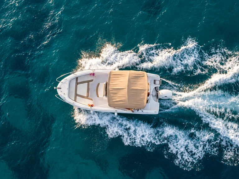 Yacht hire Torrevieja cheap OPEN 600