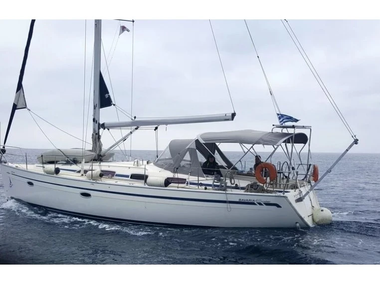 Charter a Bavaria Bavaria 40 Cruiser in Préveza on Samboat