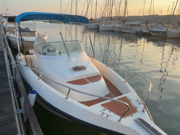 Charter a Balt 6.60 in Marseille on Samboat