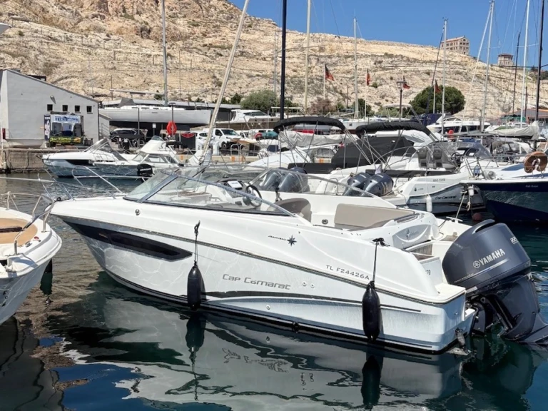 Motorboat to hire Marseille at the best price