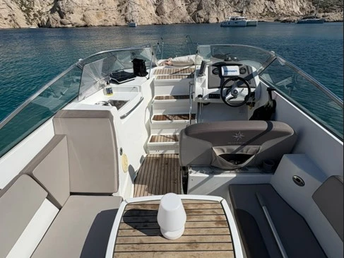 Jeanneau Cap Camarat 7.5 DC charter bareboat or skippered in  Marseille