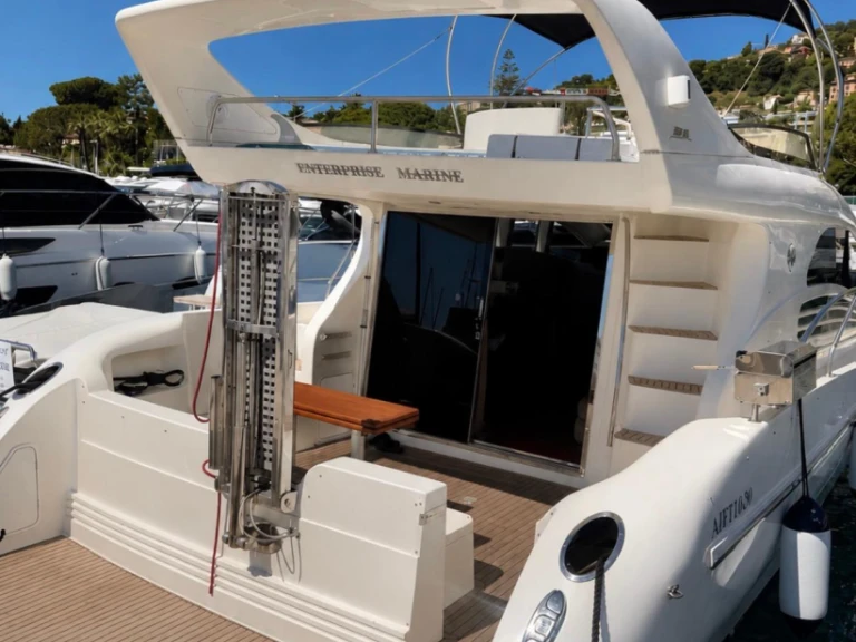 Motorboat hire in Beaulieu-sur-Mer - Entreprise Marine Em43