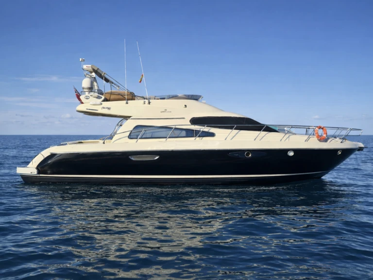 Charter a Cranchi Atlantique 50 Fly in Palma de Mallorca on Samboat