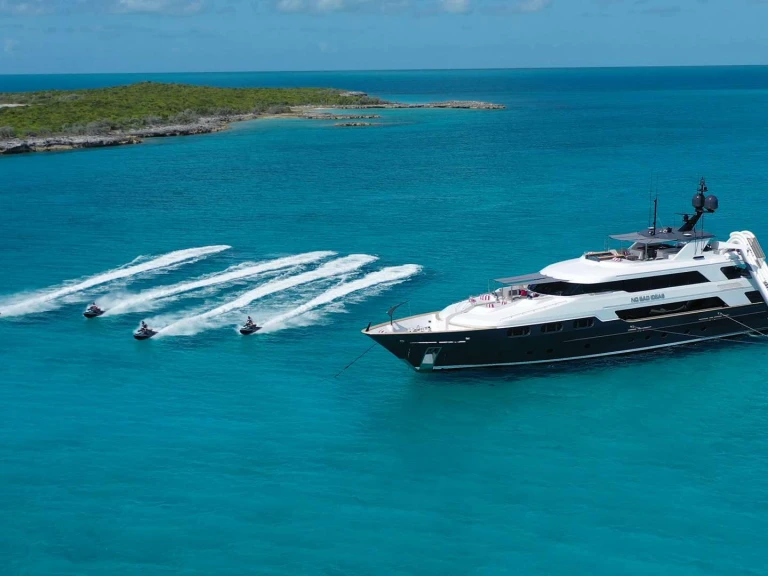 Charter a Trinity NO BAD IDEAS in Nassau on Samboat