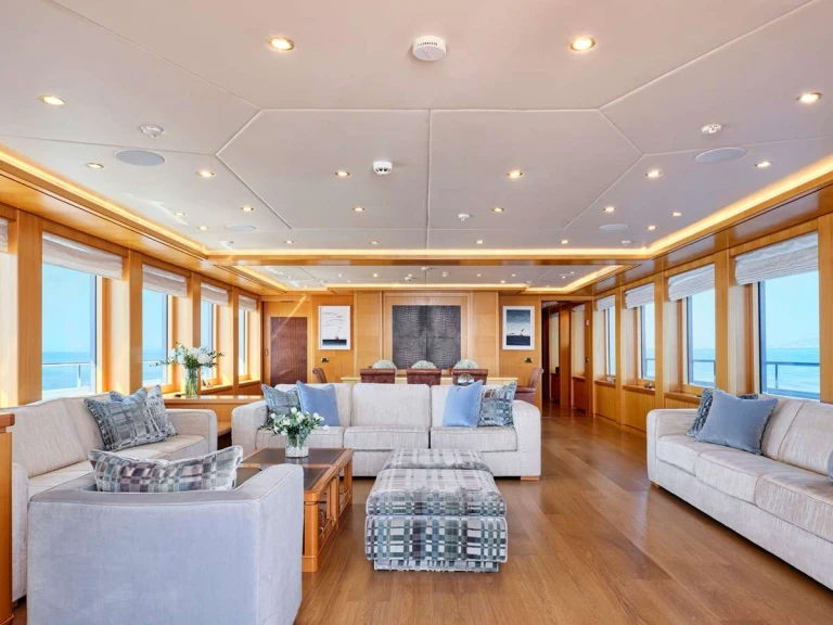 Charter a International Shipyard Ancona Oasis in Athens on Samboat