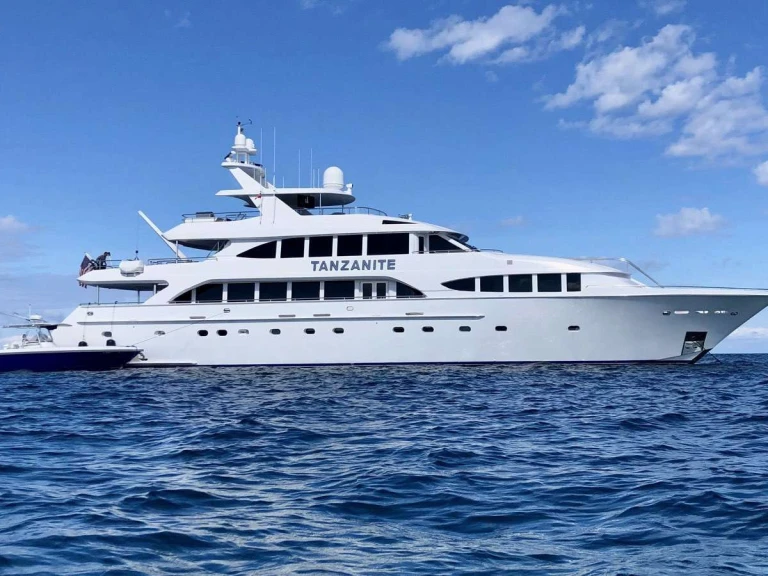 Westship TANZANITE charter bareboat or skippered in  Fort Lauderdale